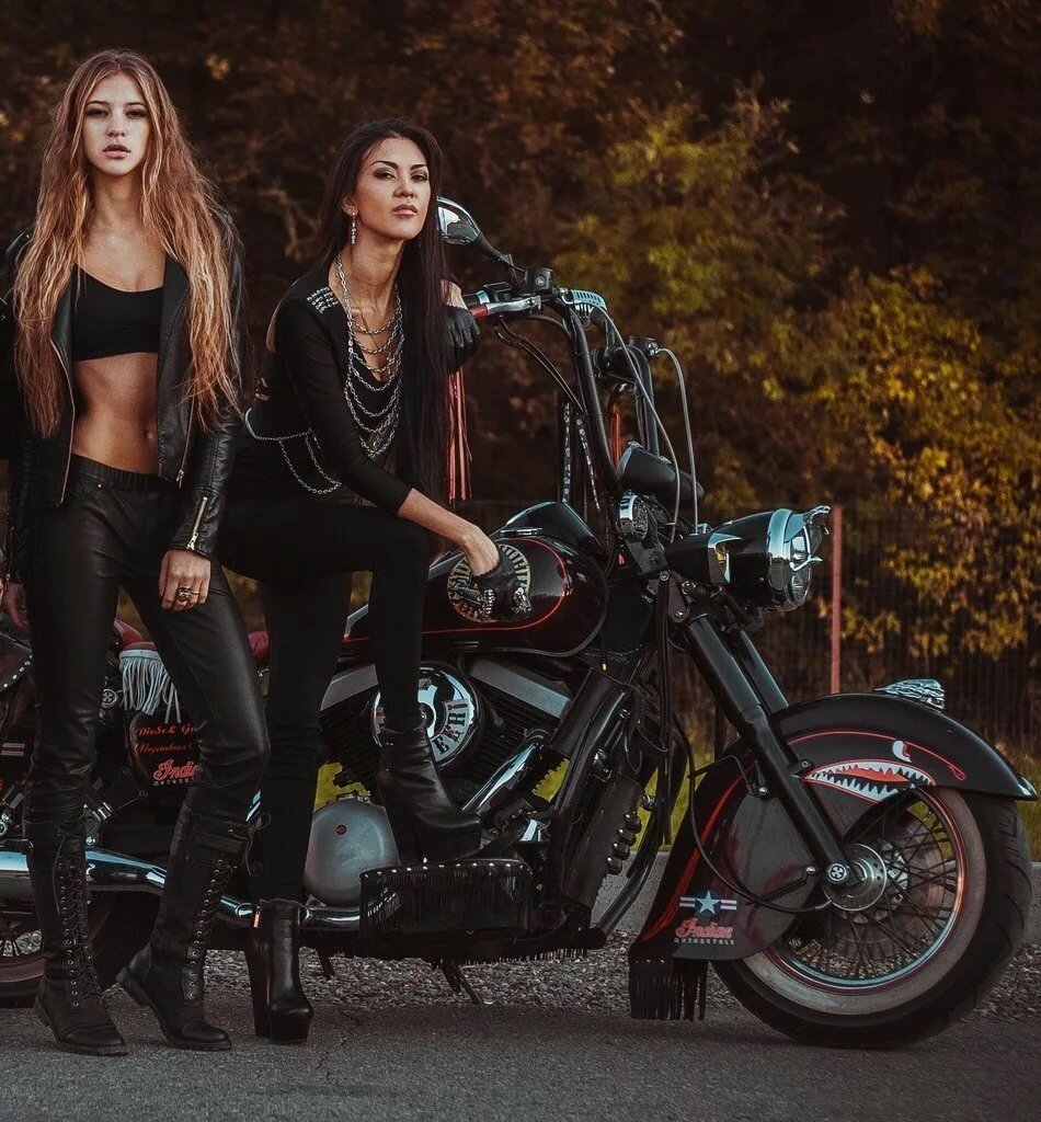 Beautiful girls and bikes in Gothenburg