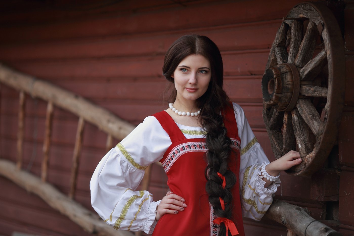 Girls in Slavic costumes in Gothenburg