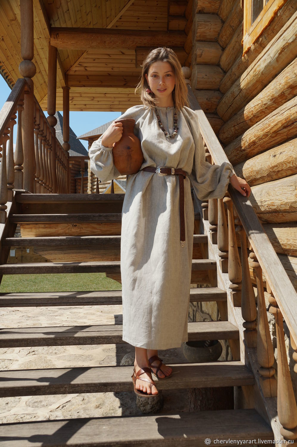 Girls in Slavic costumes in Gothenburg