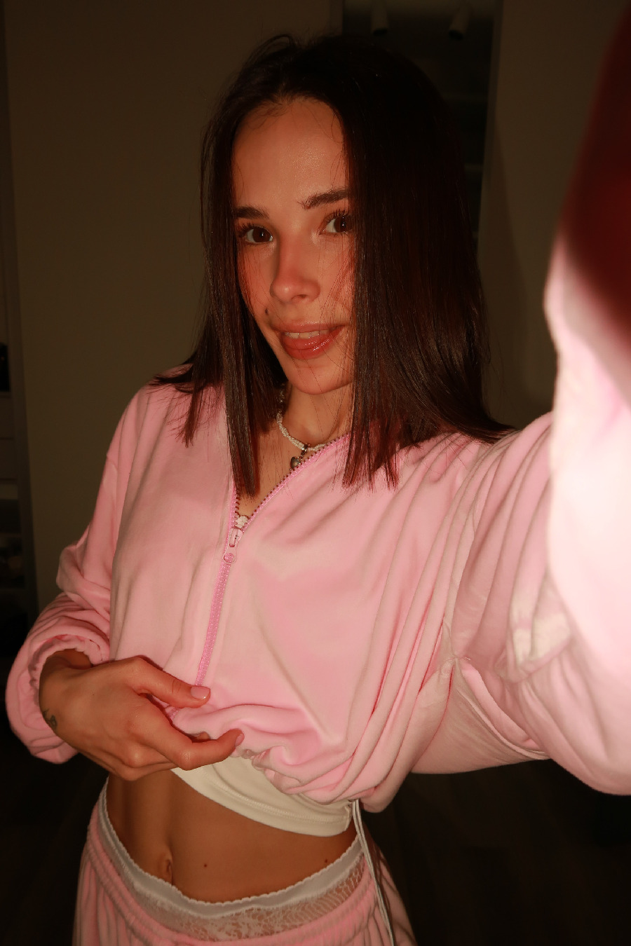 Tina brings the glow — live moments in Gothenburg